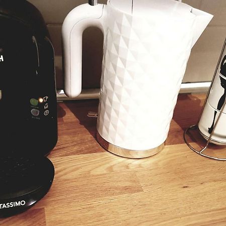 Boleslaviaapartments - Apartament Antonella ブンツラウ エクステリア 写真