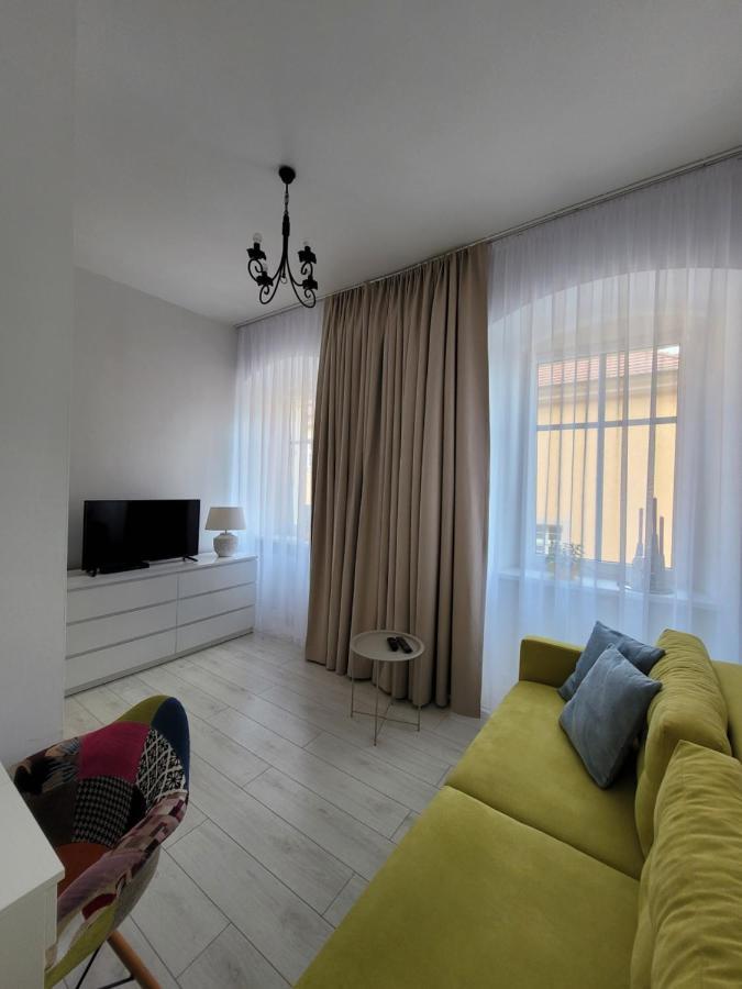Boleslaviaapartments - Apartament Antonella ブンツラウ エクステリア 写真