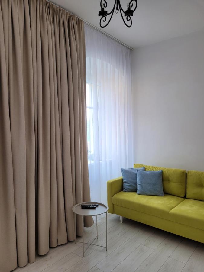Boleslaviaapartments - Apartament Antonella ブンツラウ エクステリア 写真